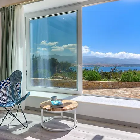Stunning View - Agapi's Vakantiehuis
